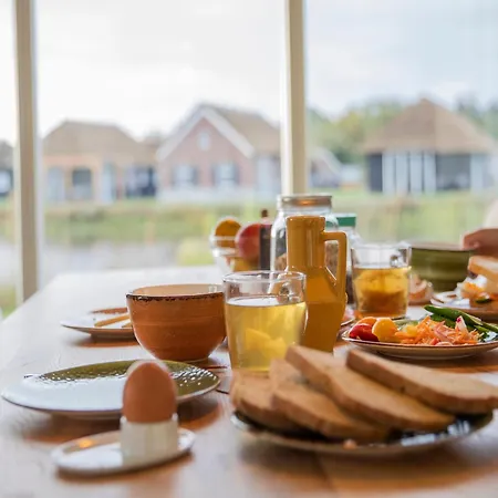 De Luxe With Dishwasher Surrounded By Villa